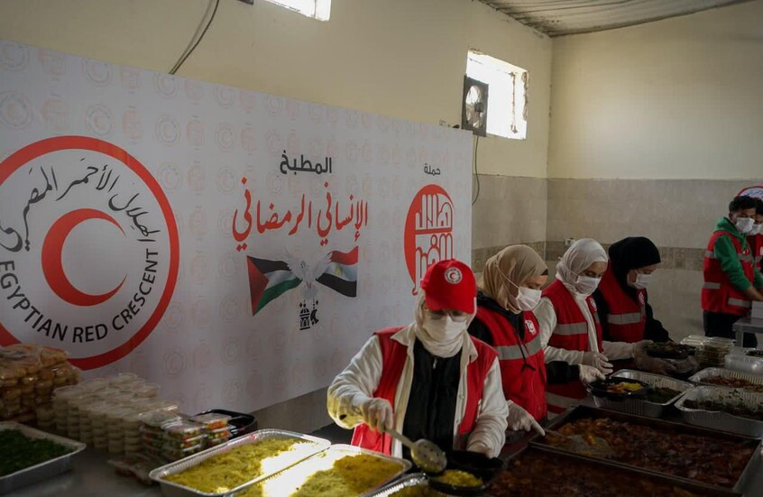 مصر تُطلق «المطبخ الإنساني».. مليون وجبة يوميًا لفلسطينيي غزة خلال رمضان 2026